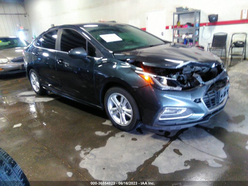2017 CHEVROLET CRUZE LT - 1G1BE5SM2H7132034