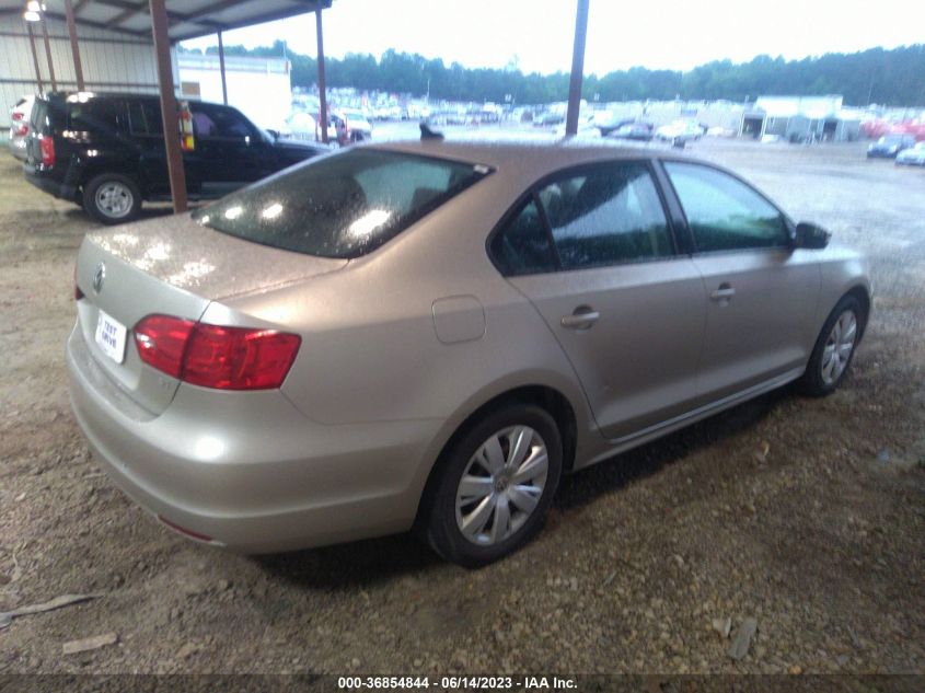2014 VOLKSWAGEN JETTA SEDAN SE - 3VWD17AJ4EM271286