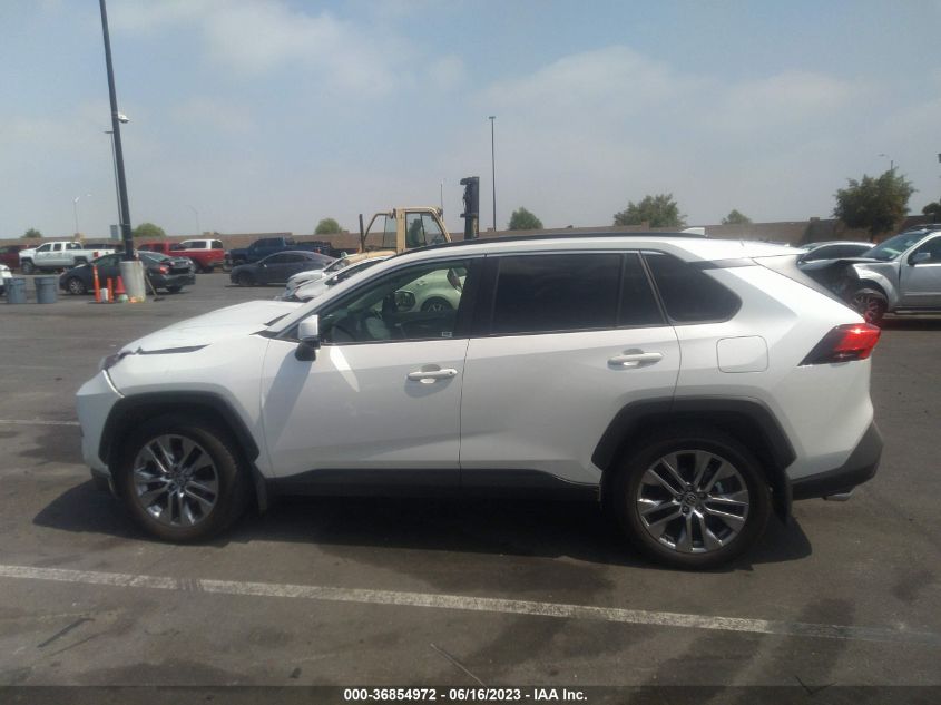 2022 TOYOTA RAV4 XLE PREMIUM - JTMA1RFV0ND086404