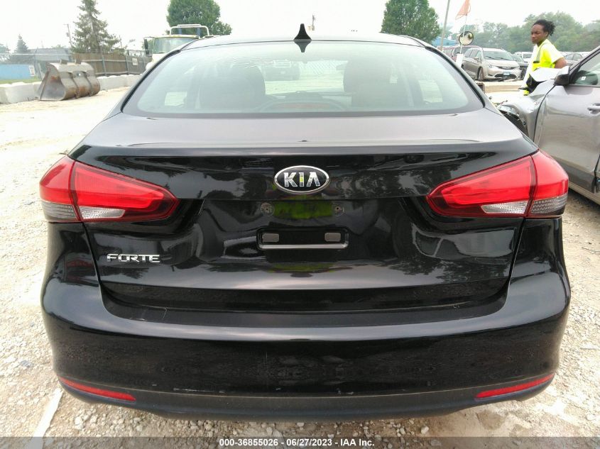 2018 KIA FORTE LX - 3KPFK4A70JE240861