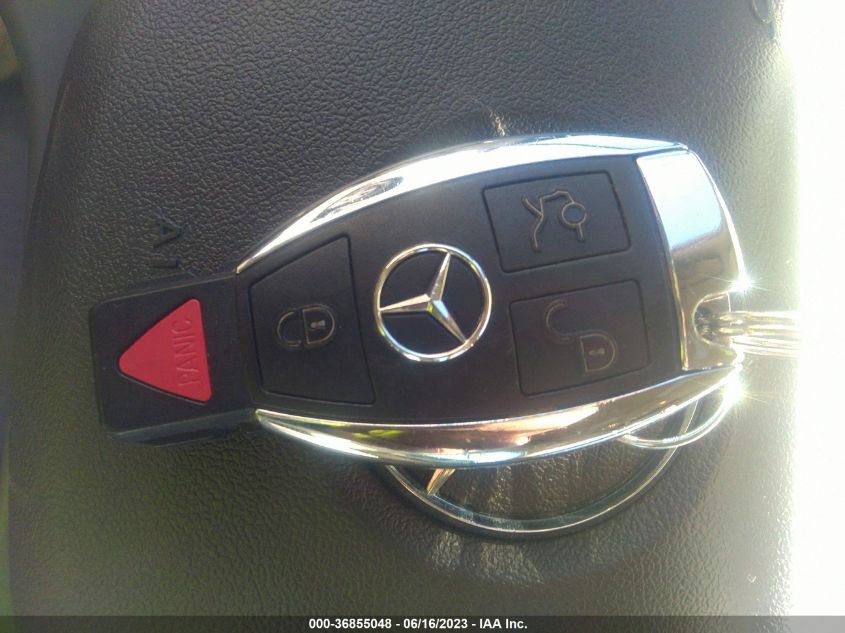 2016 MERCEDES-BENZ GL 4JGDF6EE6GA695026