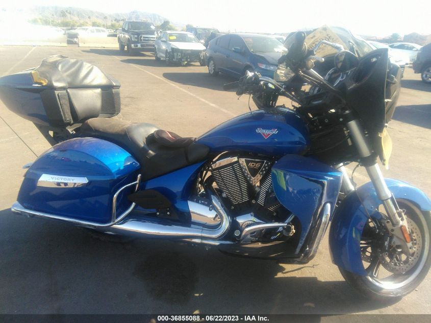 2017 VICTORY MOTORCYCLES CROSS COUNTRY TOUR 5VPXTAAA1H3058374
