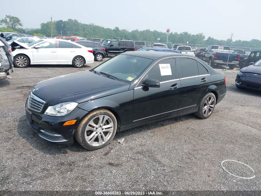 2013 MERCEDES-BENZ C-CLASS C 300 - WDDGF8AB4DR247363