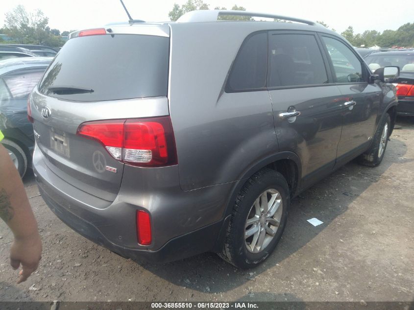 2015 KIA SORENTO LX - 5XYKTCA65FG656945