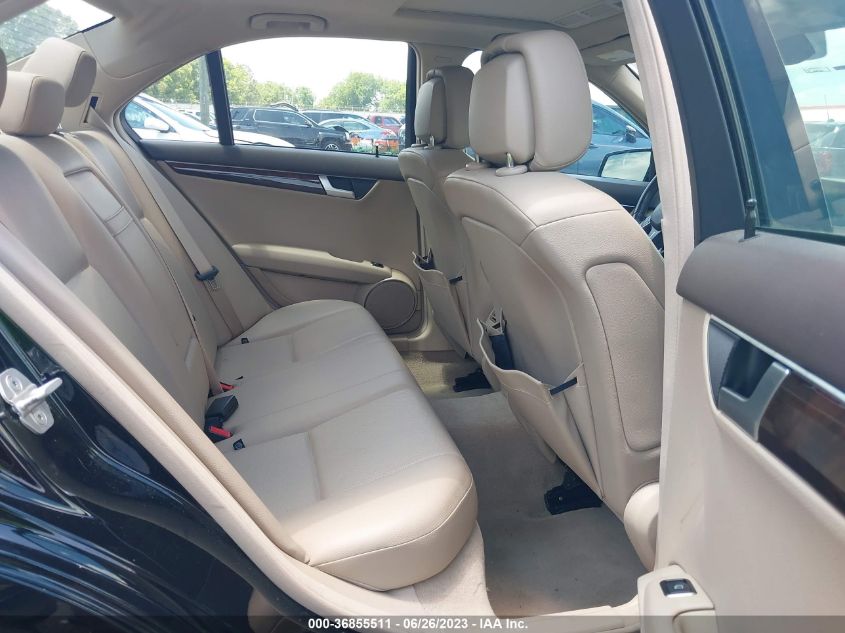 2013 MERCEDES-BENZ C-CLASS C 300 - WDDGF8AB9DG122547