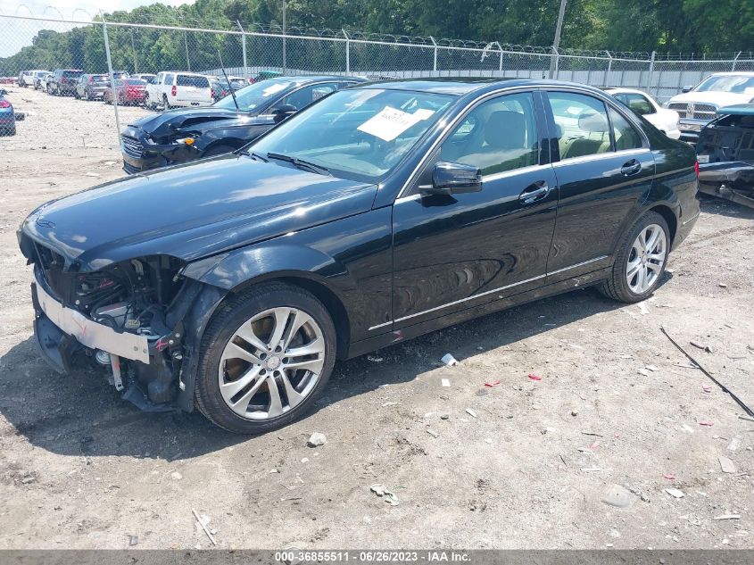 2013 MERCEDES-BENZ C-CLASS C 300 - WDDGF8AB9DG122547