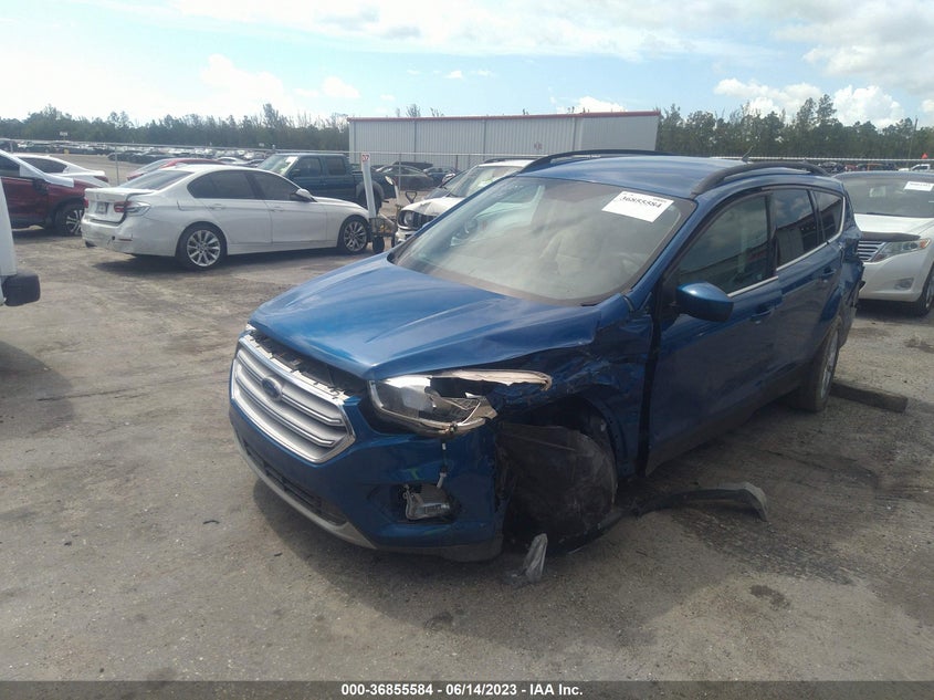 VIN 1FMCU0GD0JUB36807 2018 FORD ESCAPE SE