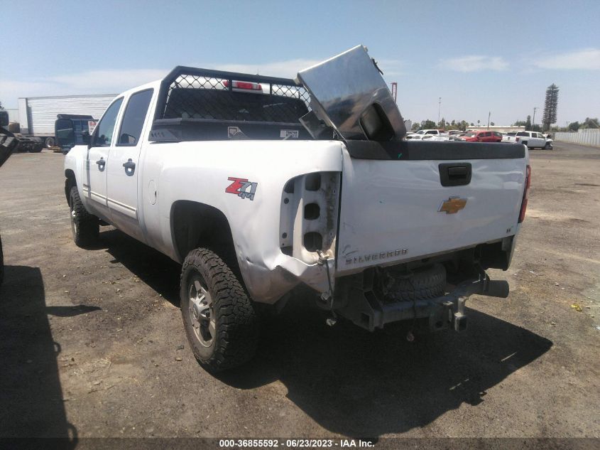 2013 CHEVROLET SILVERADO 2500HD LT - 1GC1KXC81DF114729