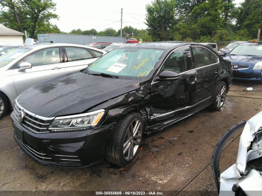 2017 VOLKSWAGEN PASSAT R-LINE W/COMFORT PKG - 1VWDT7A33HC083229