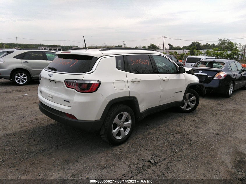VIN 3C4NJDBB5JT282150 2018 JEEP COMPASS LATITUDE