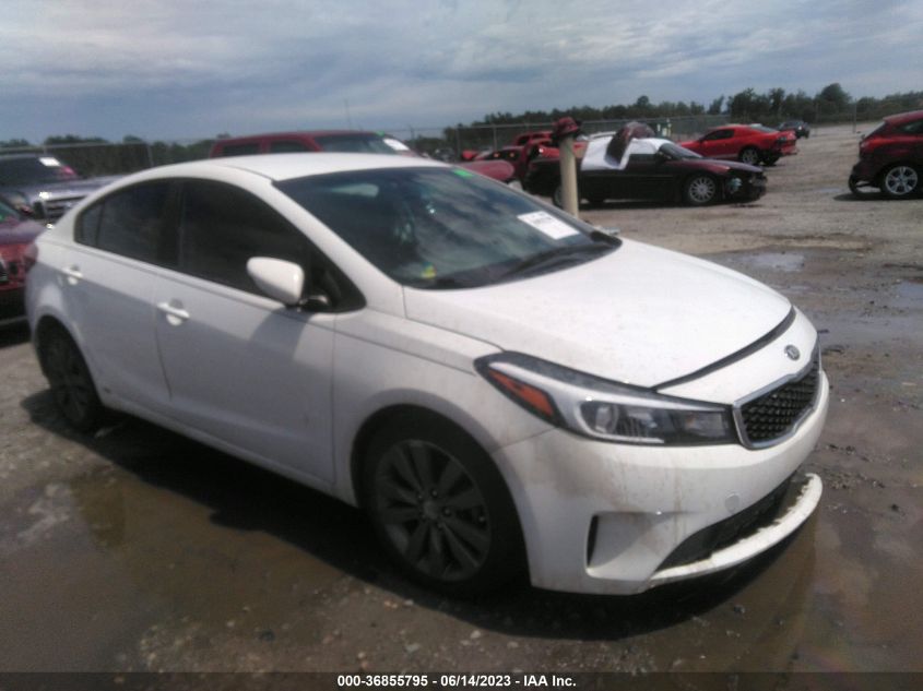 2017 KIA FORTE LX - 3KPFK4A75HE078672
