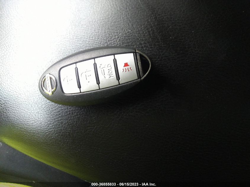 2014 NISSAN ROGUE SV - 5N1AT2MK0EC800527
