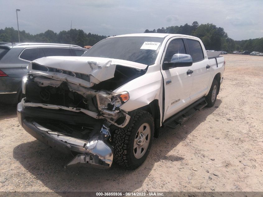 2017 TOYOTA TUNDRA 4WD SR5/TRD PRO - 5TFDW5F11HX625927