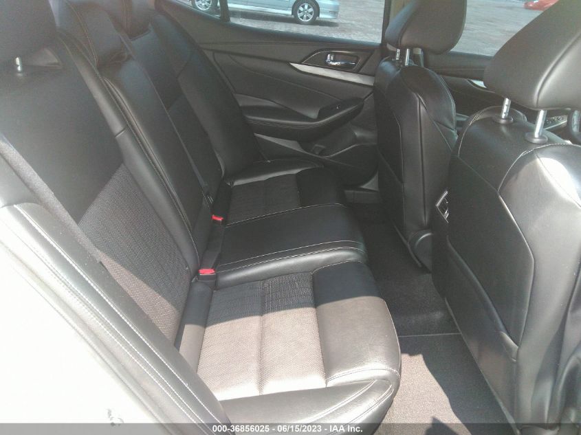 2018 NISSAN MAXIMA 3.5S/SV/SL/SR/PLAT - 1N4AA6AP0JC371777