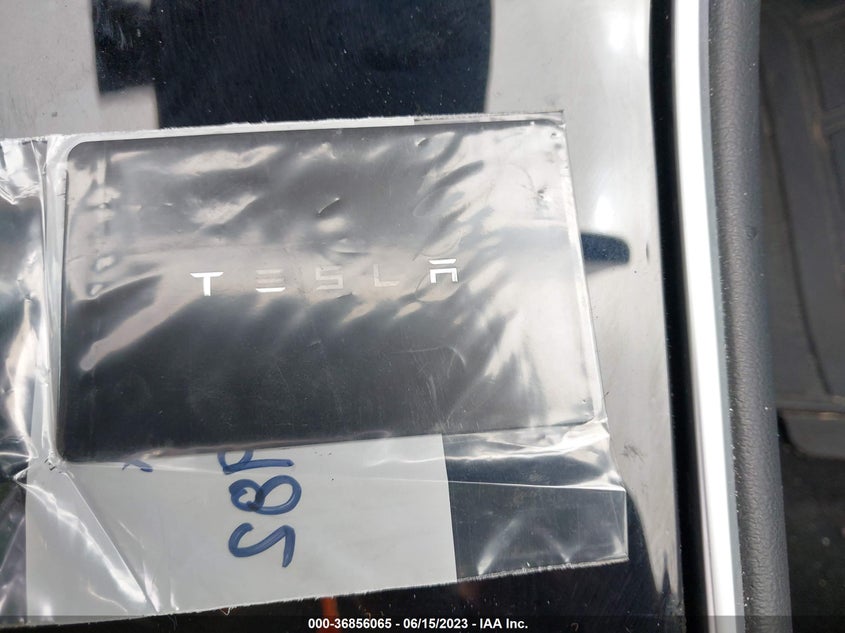 VIN 5YJ3E1EB3LF588982 2020 TESLA MODEL 3