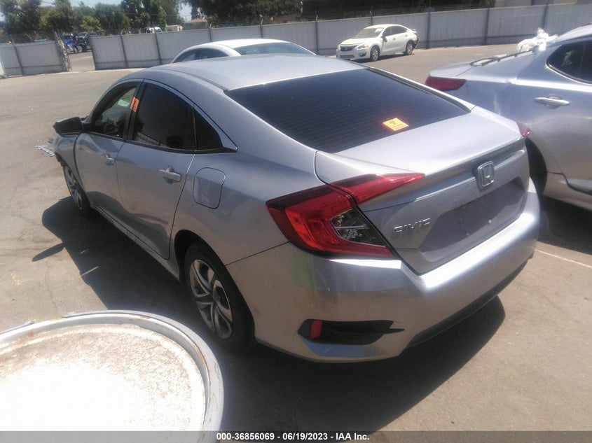 VIN 2HGFC2F51JH592314 2018 HONDA CIVIC SEDAN LX