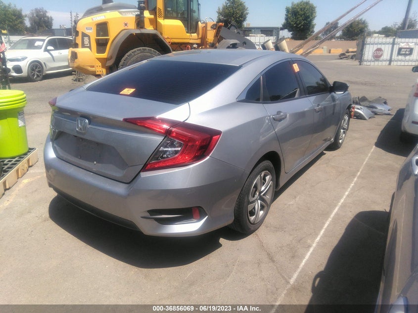 VIN 2HGFC2F51JH592314 2018 HONDA CIVIC SEDAN LX