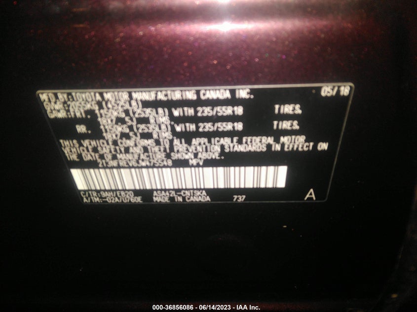 VIN 2T3NFREV6JW475548 2018 TOYOTA RAV4 SE