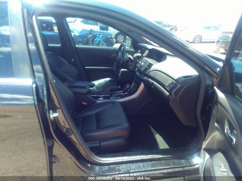 2017 HONDA ACCORD SEDAN SPORT SE - 1HGCR2F19HA227533
