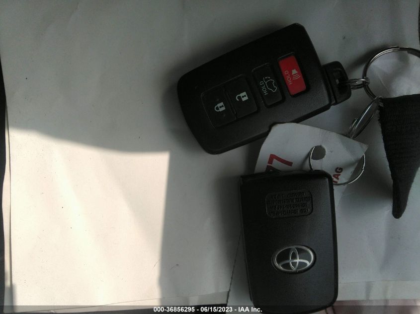 2015 TOYOTA HIGHLANDER XLE - 5TDJKRFH7FS183046
