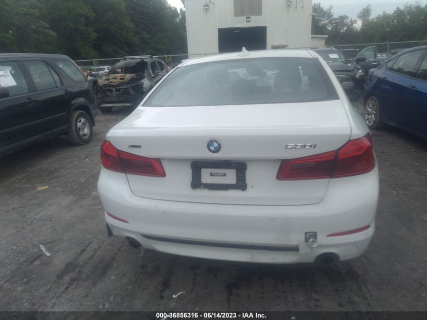 2017 BMW 5 SERIES 530I XDRIVE - WBAJA7C38HWA70189