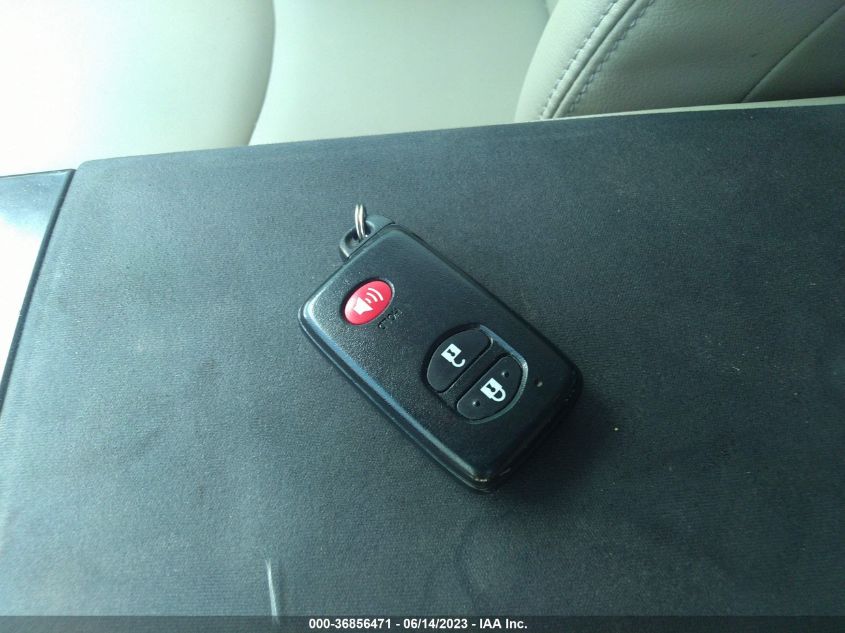 2013 TOYOTA PRIUS V - JTDZN3EU1D3236201