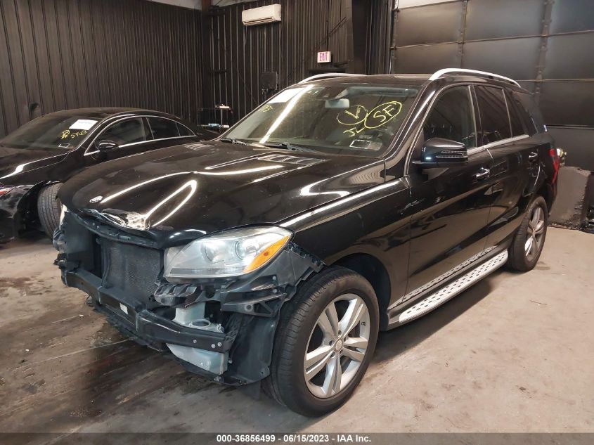 2015 MERCEDES-BENZ M-CLASS ML 350 - 4JGDA5HB7FA553552