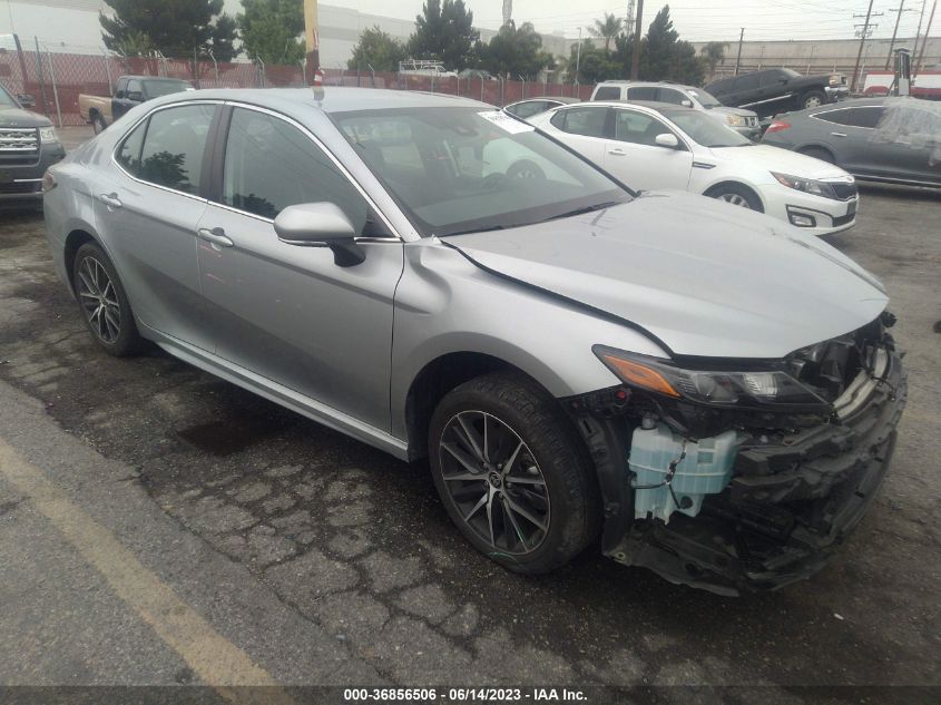 2022 TOYOTA CAMRY SE - 4T1G11AK6NU621837