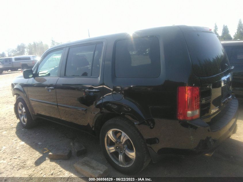 2015 HONDA PILOT SE - 5FNYF4H3XFB076844