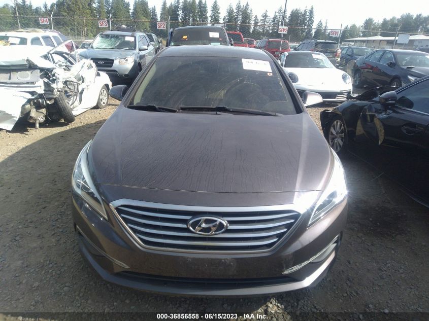 2015 HYUNDAI SONATA 2.4L SE - 5NPE24AFXFH059529