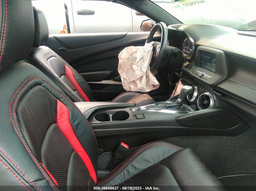 2018 CHEVROLET CAMARO LT - 1G1FB3DS1J0171397