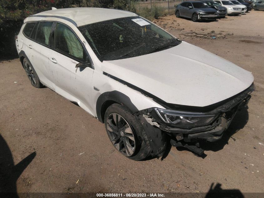 2018 BUICK REGAL TOURX ESSENCE - W04GV8SX4J1092163