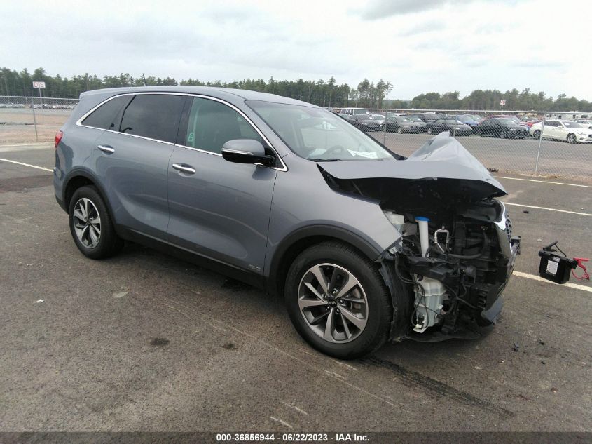 2020 KIA SORENTO LX V6 - 5XYPGDA56LG679332