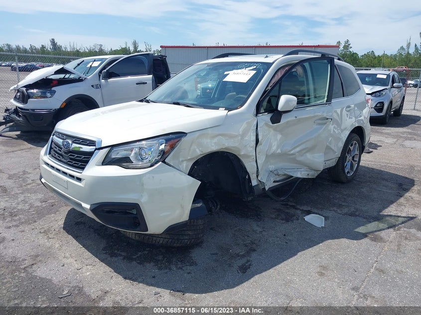 VIN JF2SJAWC5JH446579 2018 SUBARU FORESTER 2.5I TOURING