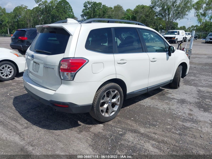 VIN JF2SJAWC5JH446579 2018 SUBARU FORESTER 2.5I TOURING