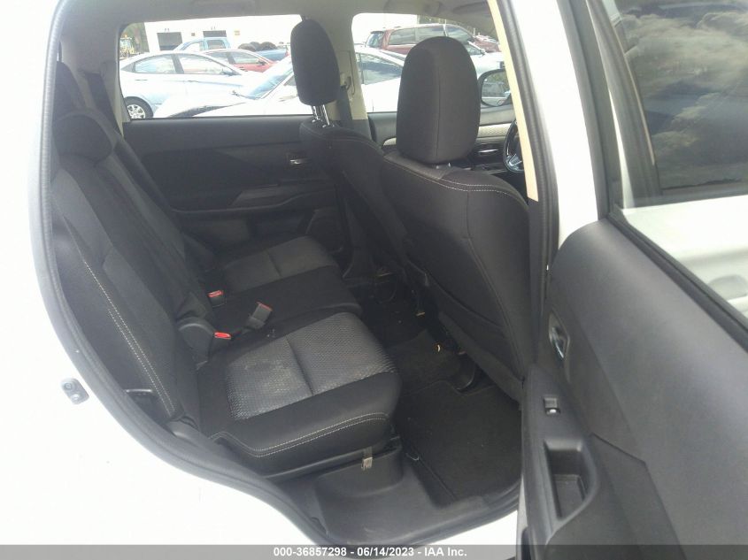 2018 MITSUBISHI OUTLANDER SE/SEL/LE - JA4AD3A33JZ032869