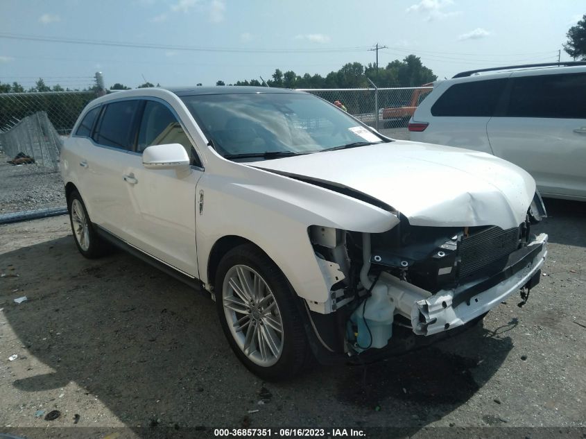 2019 LINCOLN MKT RESERVE/STANDARD - 2LMHJ5AT2KBL00176