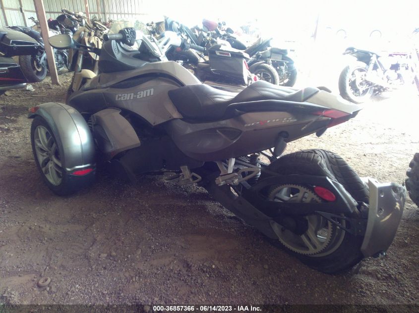 2013 CAN-AM SPYDER ROADSTER RS/RS-S 2BXNABC18DV000382