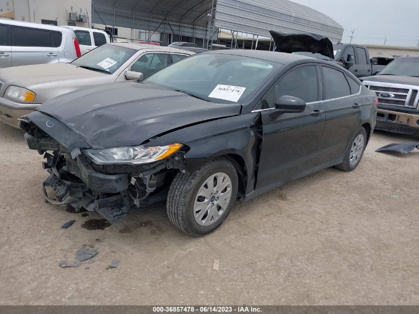 3FA6P0G77LR200926 Ford Fusion S 2