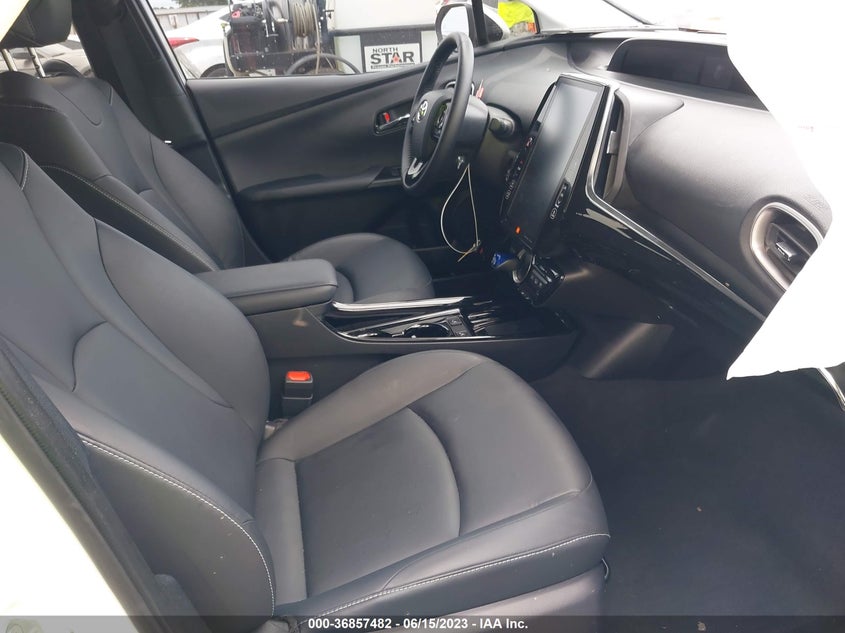 VIN JTDKAMFP5M3174832 2021 TOYOTA PRIUS PRIME LE/XLE/LIMITED