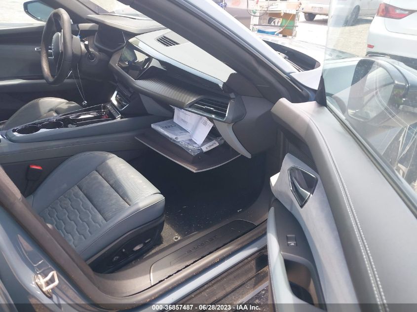 2022 AUDI E-TRON GT PREMIUM PLUS WAUCJBFW5N7004476
