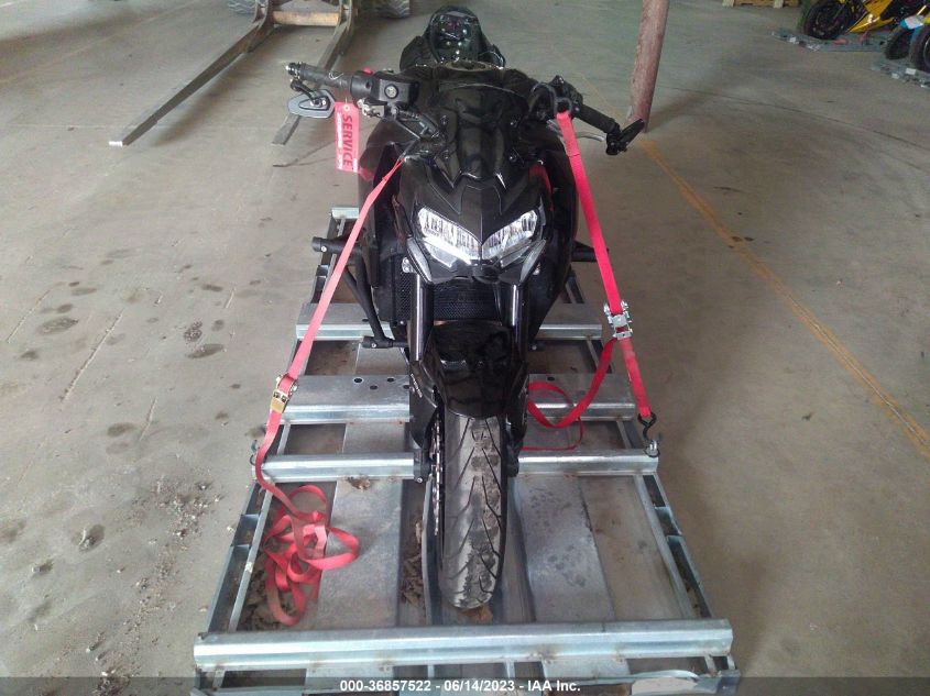 2022 KAWASAKI ZR900 F - ML5ZRDF11NDA54019