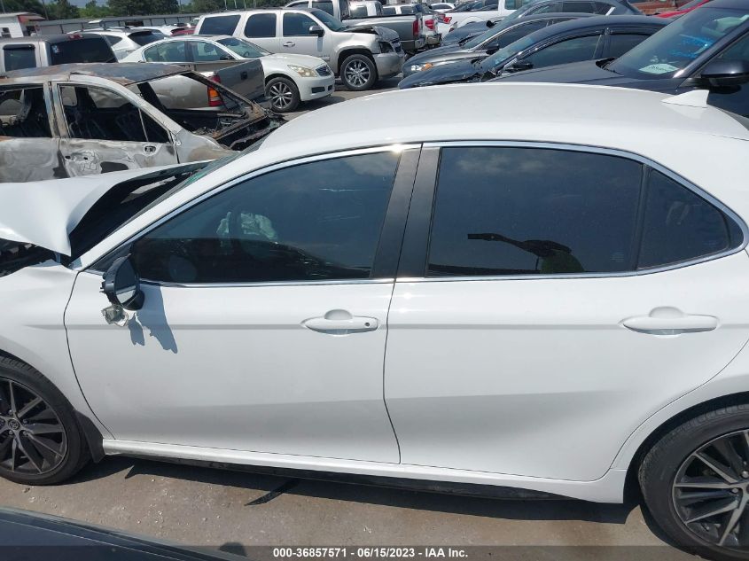 2022 TOYOTA CAMRY SE/NIGHT SHADE - 4T1T11AK7NU042712