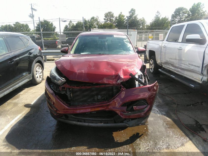 2017 HYUNDAI TUCSON SE - KM8J23A45HU341671