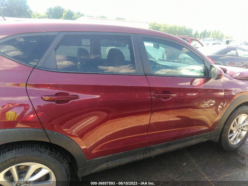 2017 HYUNDAI TUCSON SE - KM8J23A45HU341671