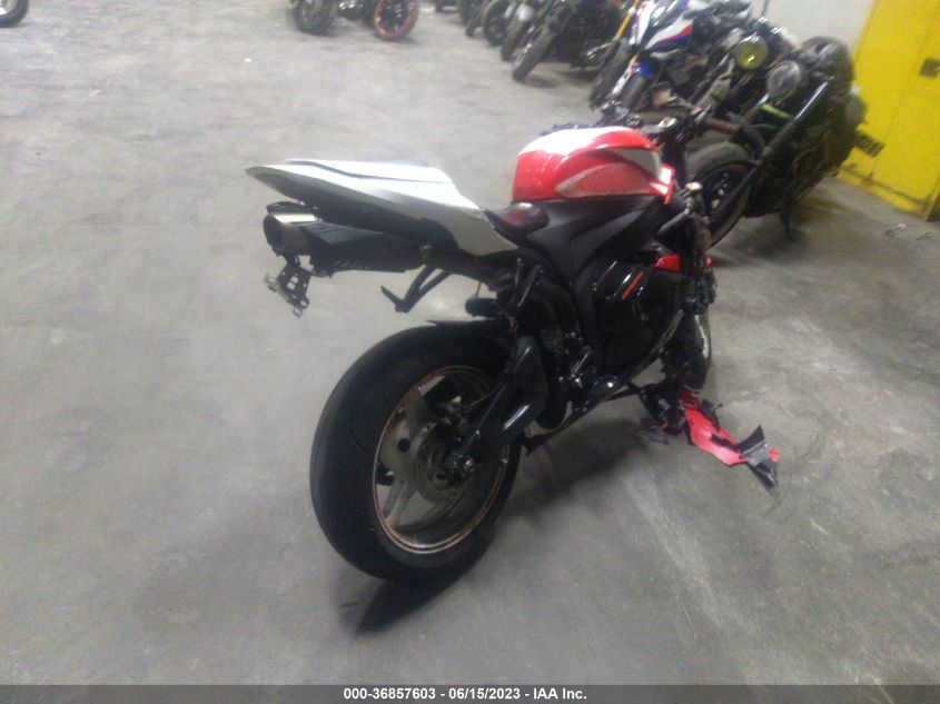 2009 HONDA CBR600 RR - JH2PC40409K201664