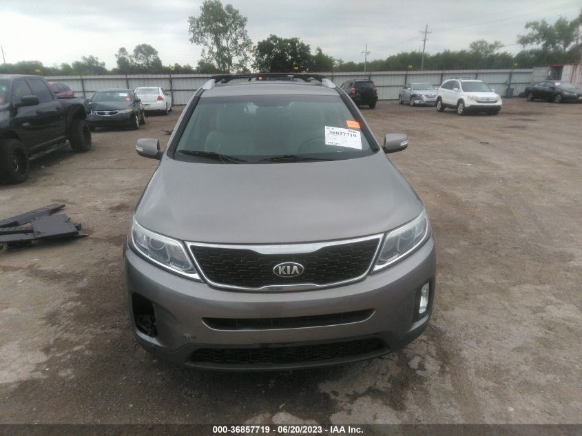 2014 KIA SORENTO LX - 5XYKT3A60EG548750