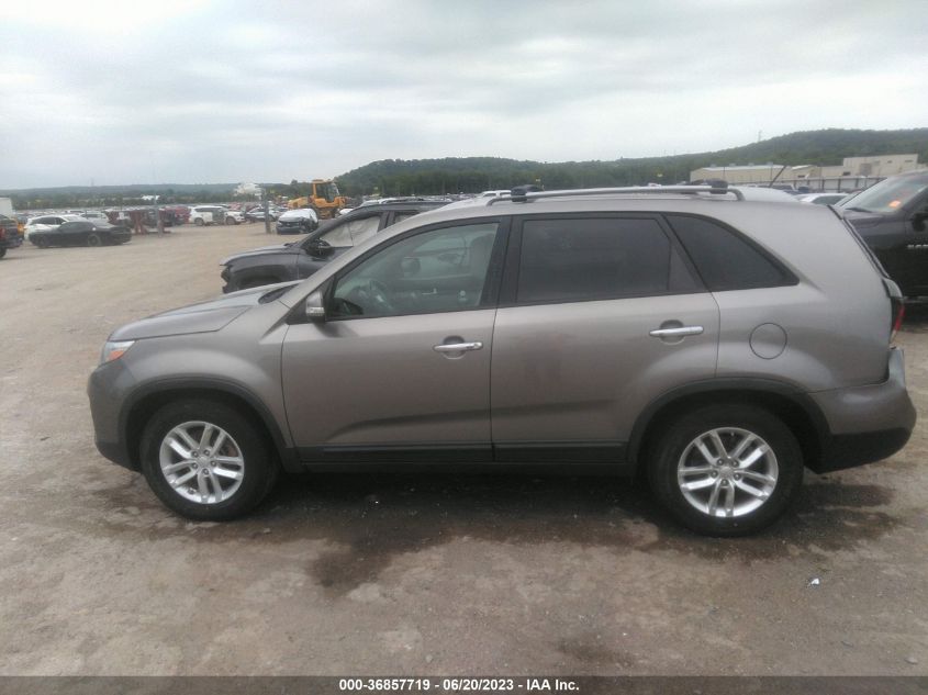 2014 KIA SORENTO LX - 5XYKT3A60EG548750