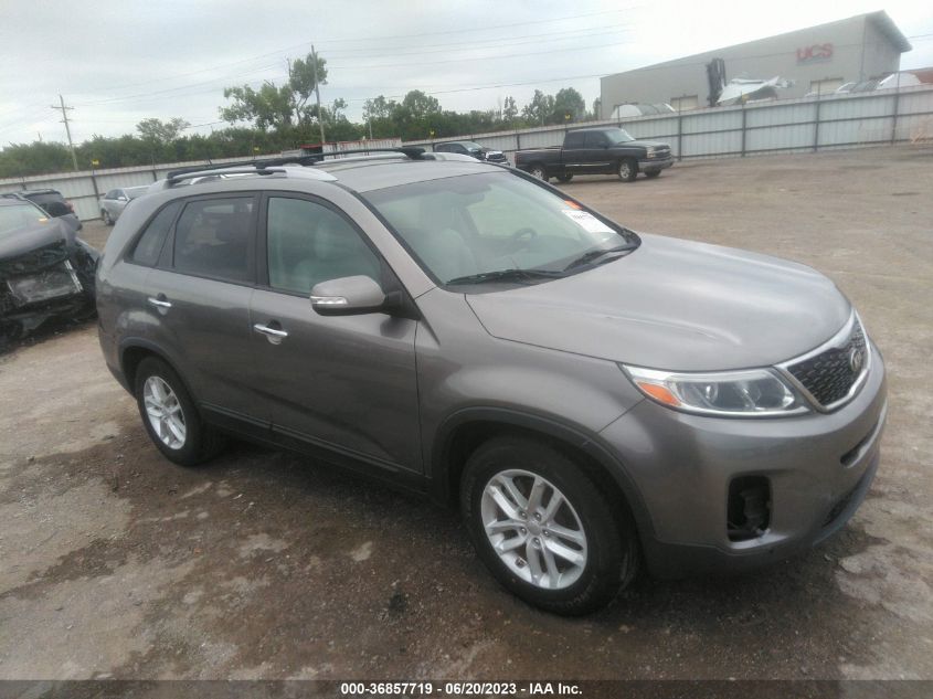 2014 KIA SORENTO LX - 5XYKT3A60EG548750