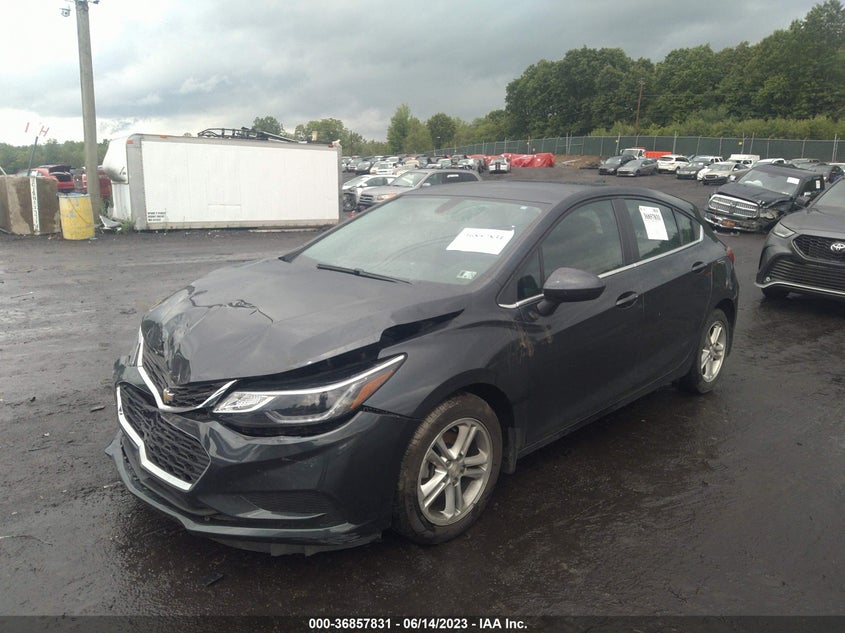VIN 3G1BE6SM6JS562873 2018 CHEVROLET CRUZE LT